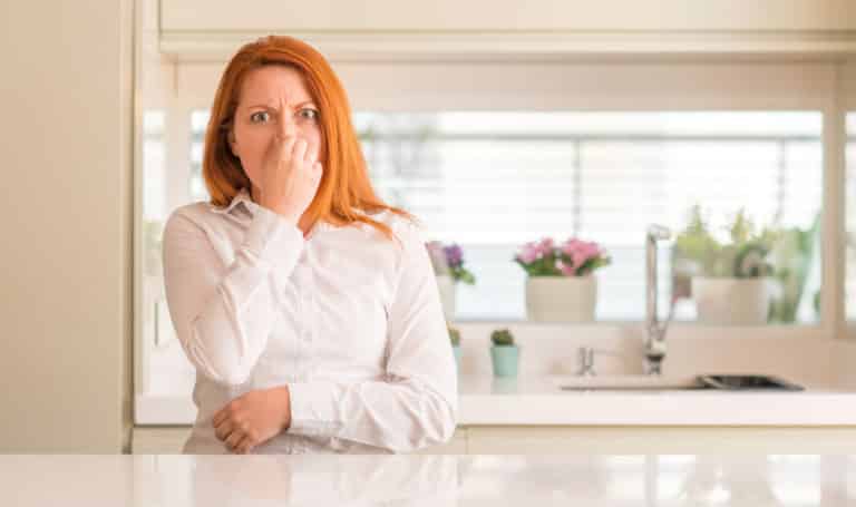 Odour removal and disinfecting